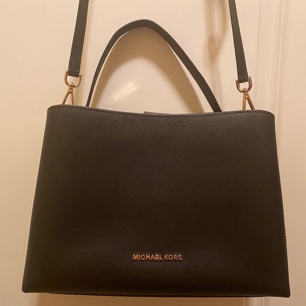 Black MICHAEL KORS Bag